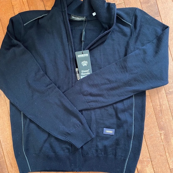 Men’s sweater - Picture 2 of 4